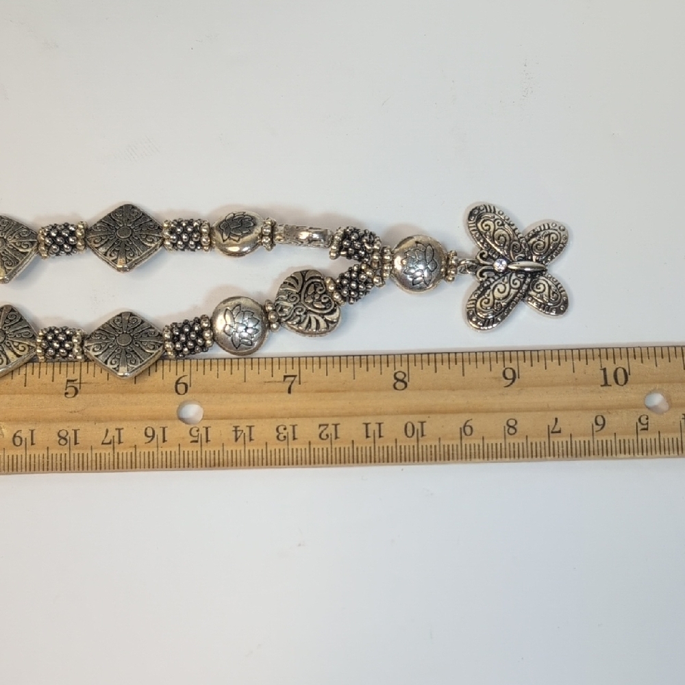 Elegant Silver Butterfly Jewelry Set - Picture 7 of 7